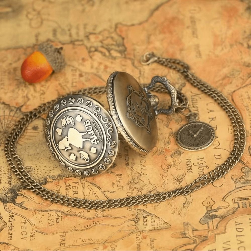 Alice in wonderland Quartz pocket watch. With Cheshire cat on the back. - Picture 4 of 6